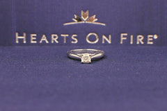Hearts on Fire Dream Cut Diamond Engagement Ring 0.44 cts 18k White Gold