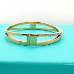Tiffany & Co. X Narrow Hinged Bangle in 18kt Rose Gold with Diamonds SZ MED