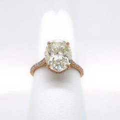 Oval Diamond 3.47 tcw Diamond Band Engagement Ring set in 18kt Rose Gold