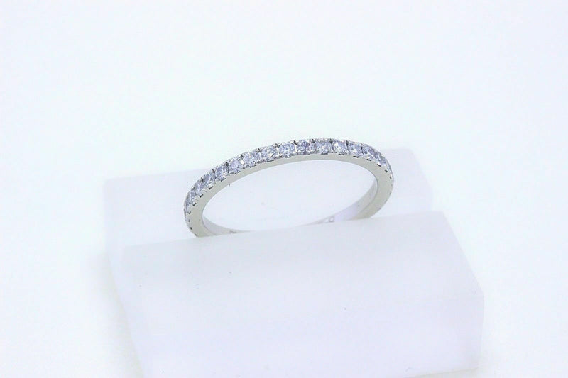 De Beers Platinum Diamond 0.60 TCW Classic Full Pave Wedding Band Ring Papers