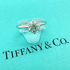 Tiffany & Co Platinum Diamond Engagement Ring Round 0.84 ct