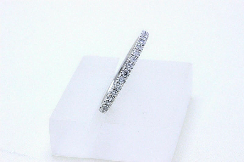 De Beers Platinum Diamond 0.60 TCW Classic Full Pave Wedding Band Ring Papers