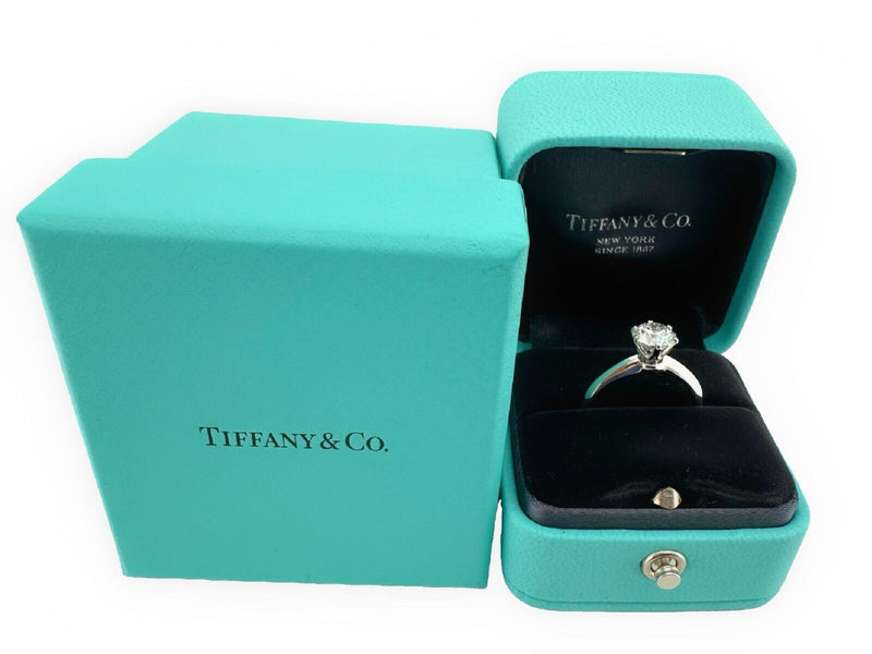 Tiffany & Co Platinum Round Diamond 0.94 cts F VS1 Solitaire Engagement Ring