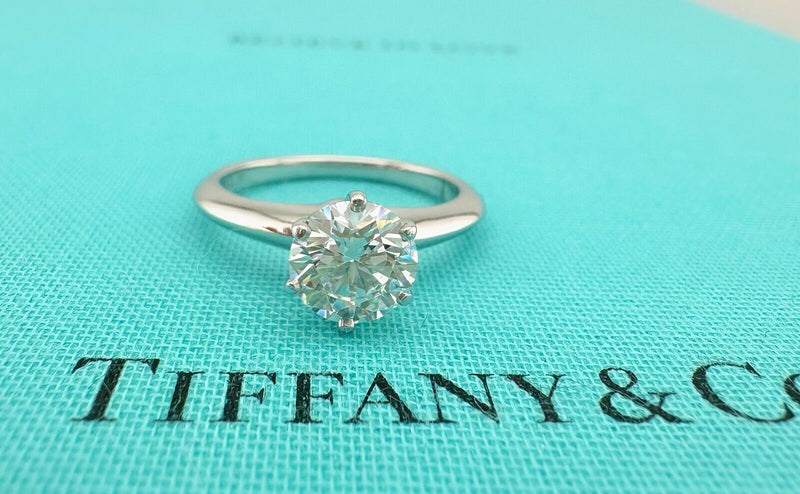 Tiffany & Co Platinum Round Diamond 0.94 cts F VS1 Solitaire Engagement Ring