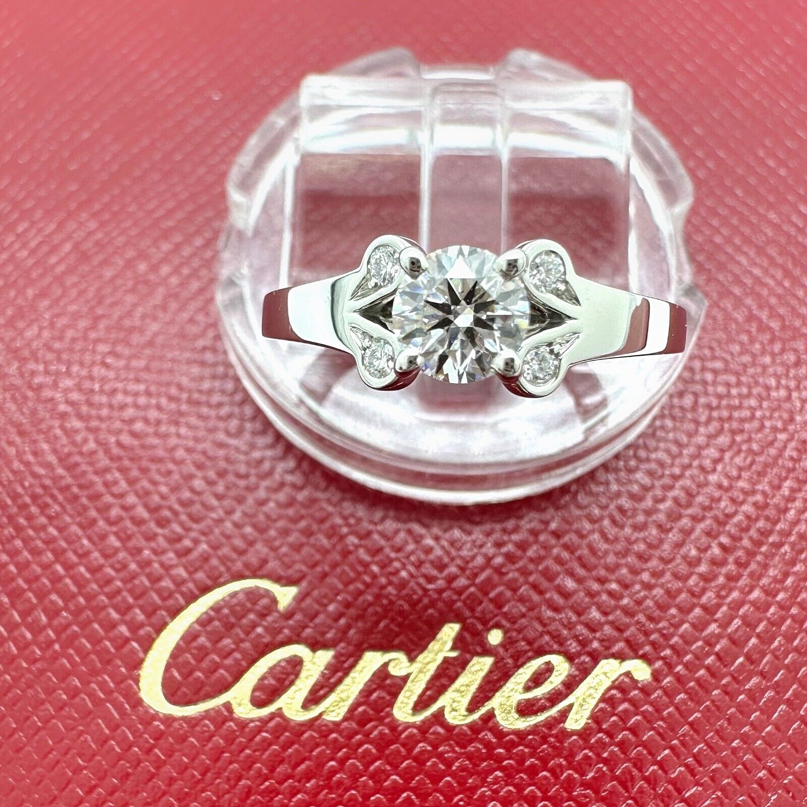 Cartier Ballerine Round Brilliant Diamond tcw FVVS1