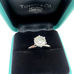 Tiffany & Co Platinum Round Diamond 1.60 cts I VS1 Solitaire Engagement Ring