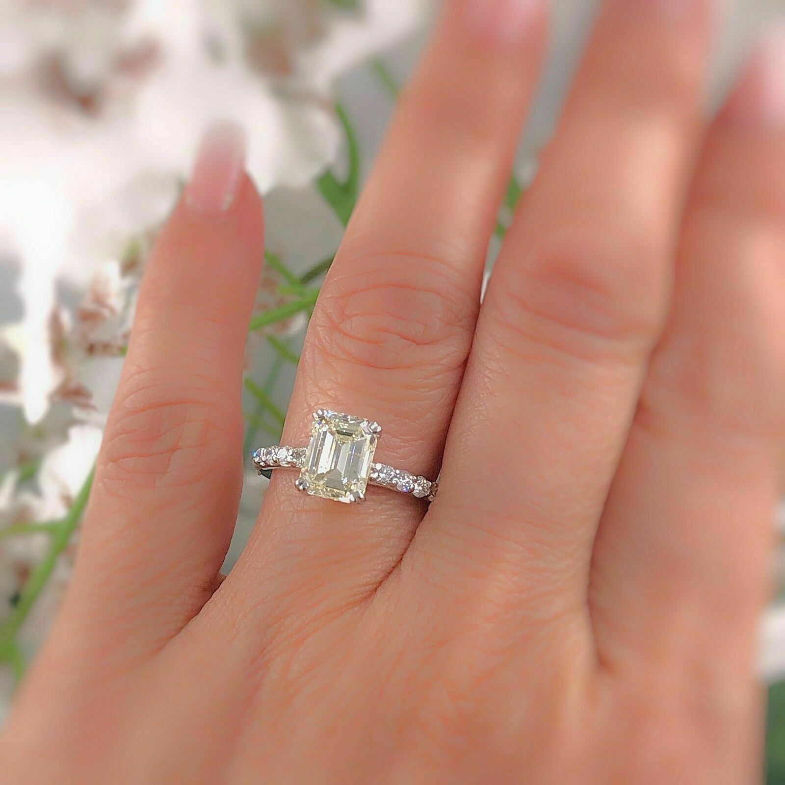 $20 000 diamond ring Clearance