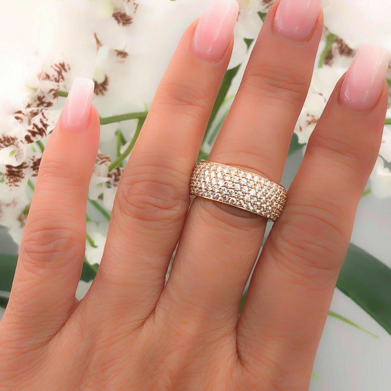 Cartier Diamond Accent Juste Un Clou Ring For Sale at 1stDibs | cartier  nail ring dupe, juste un clou ring double, celebrity cartier juste un clou  rings