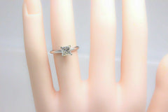 Leo Diamond Engagement Ring Princess Cut 0.98 ct 14k White Gold $8,400 Retail