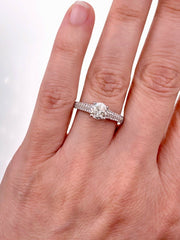 Round Brilliant Diamond Engagement Ring 1.40 TCW 18K