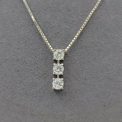 Round Diamond Three Stone 0.70 tcw Pendant Necklace 18kt White Gold