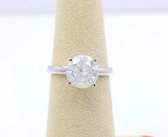 Round Brilliant Diamond 2.00 cts Solitaire Engagement Ring 14kt White Gold