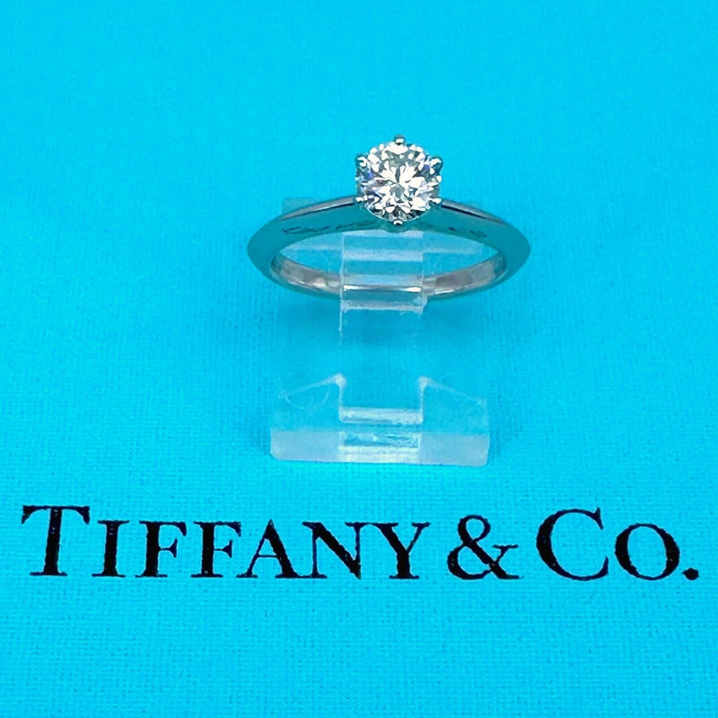 Tiffany & Co Round Diamond 0.61 cts I VS1 Solitaire Platinum Engagement Ring