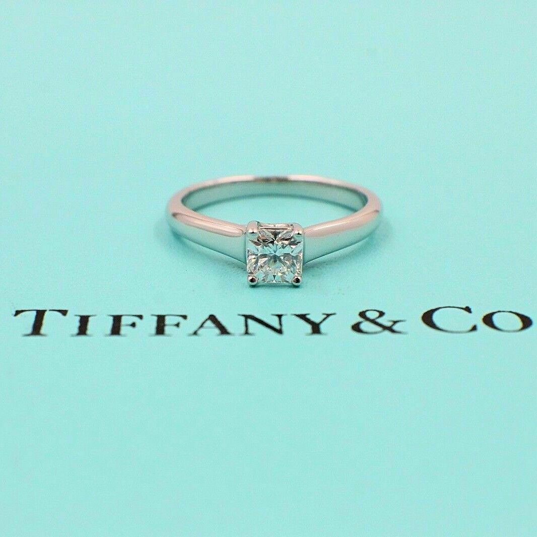 Tiffany & Co. Lucida Solitaire Diamond 1.07 Carat Plat Ring — DeWitt's  Diamond & Gold Exchange