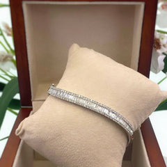 Round and Baguette Diamonds 2.20 tcw Bracelet Bangle 14K White Gold