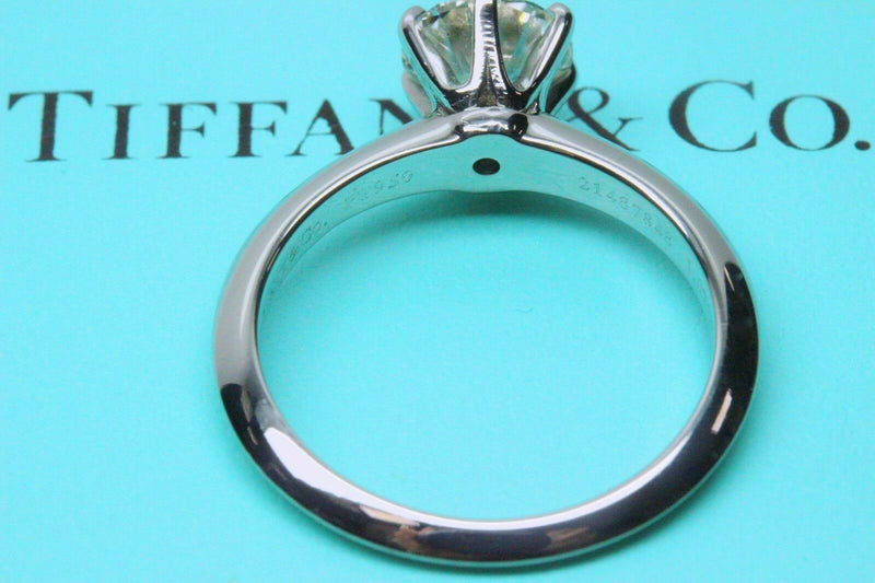 Tiffany & Co Platinum Diamond Engagement Ring Round 1.07 ct F VS1