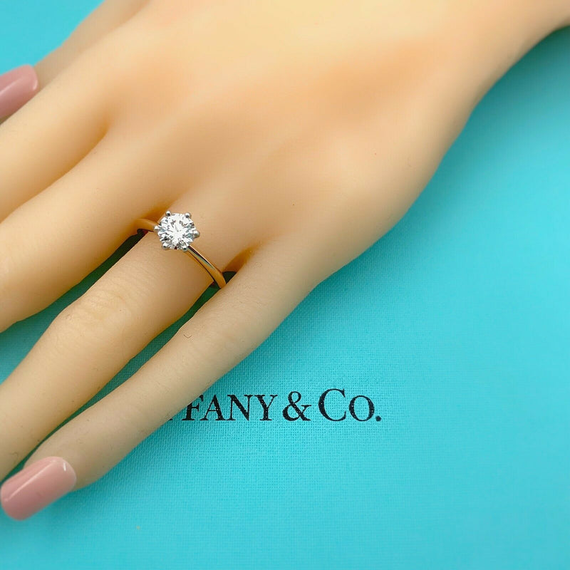 Tiffany & Co Round Diamond 0.84 cts HVS1 18kt Rose Gold Classic Engagement Ring
