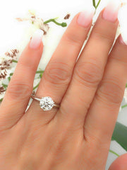 $40,000 Tiffany & Co Platinum and Diamond Engagement Ring Round 1.29 cts D VVS2