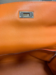 HERMES Kelly Retourne 32 cmm Circa 2005 Orange Veau Swift Palladium Hardware