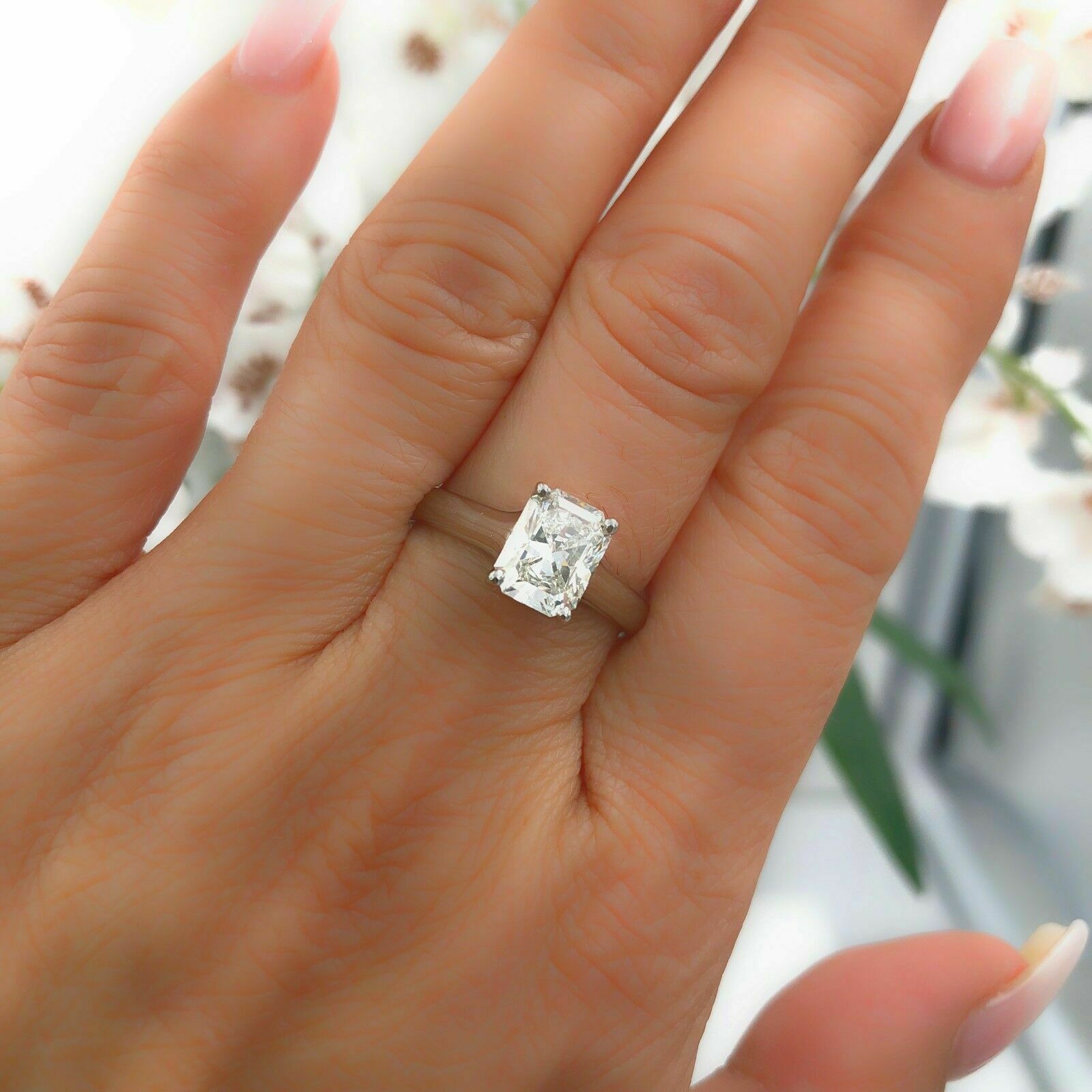 Tiffany & Co. Lucida Diamond Engagement Ring in Platinum G VVS2 0.63 CTW