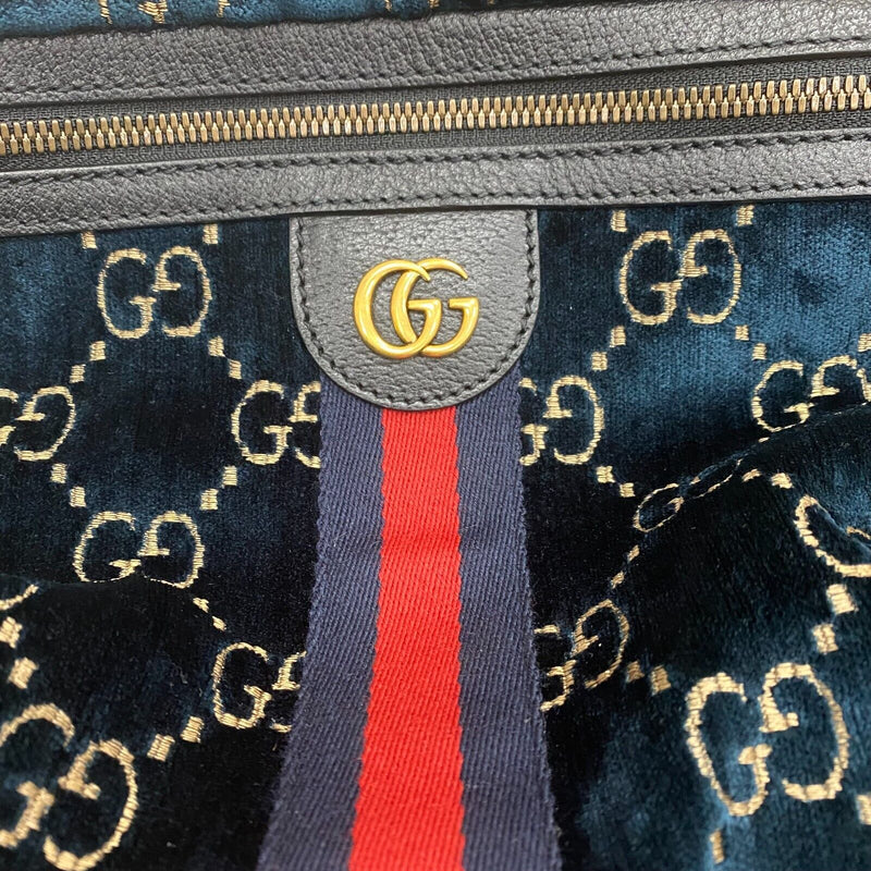 GUCCI Velvet Signature GG Belt Bag Unisex