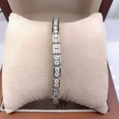 Round Brilliant Diamonds 5.00 ctw Link Bracelet in 14kt White Gold