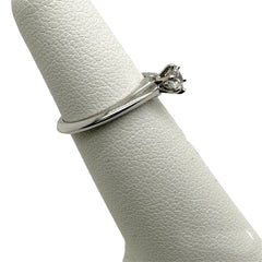 Tiffany & Co Tiffany Setting Round Diamond 0.19 cts F VS2 Engagement Ring Plat