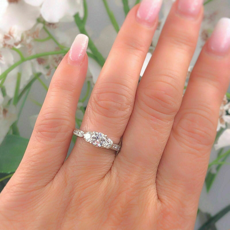 Round Diamonds Three-Stone Engagement Ring 1.00 tcw in Platinum
