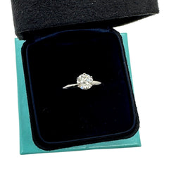 TIFFANY & CO Round Brilliant Diamond 0.75 cts I VS1 Platinum Engagement Ring