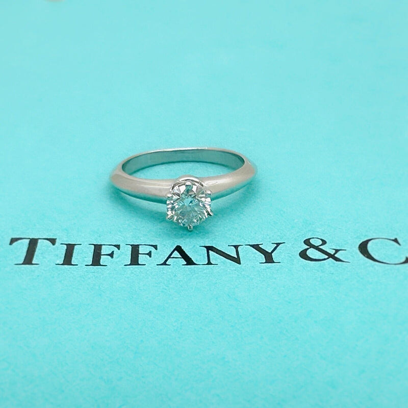 Tiffany & Co Round Brilliant Diamond 0.33 ct H VS1 Solitair Plat Engagement Ring