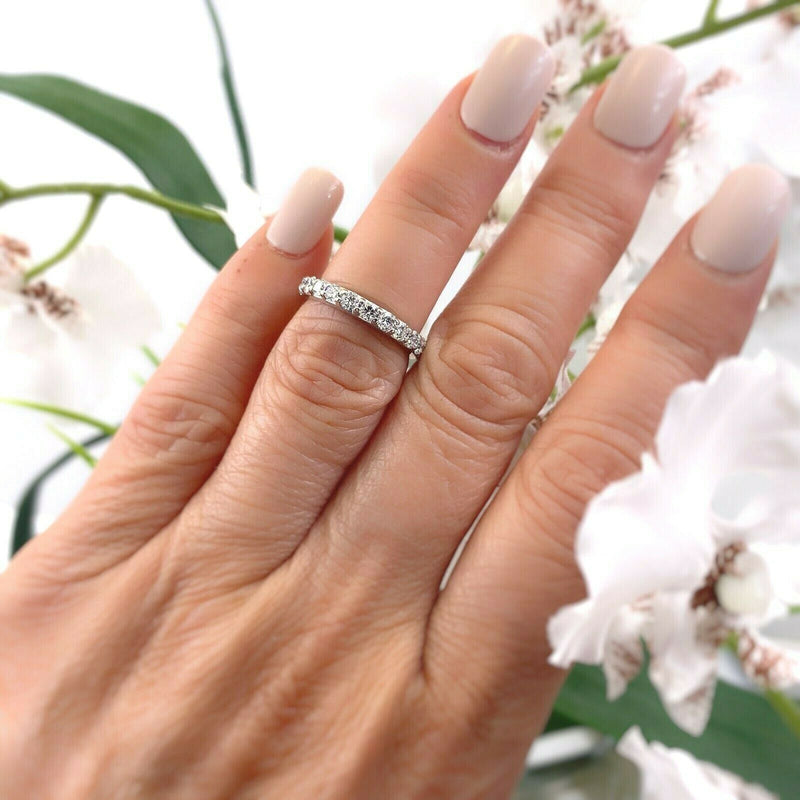 A. JAFFE Round 10 Diamond Signature Wedding Band Ring 18kt White Gold