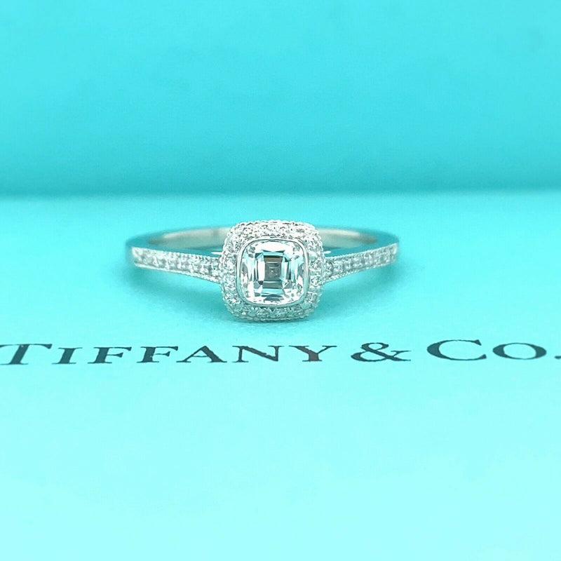 Ring with white diamonds and a 1.21-carat Fancy Vivid Green diamond.|  Tiffany & Co.