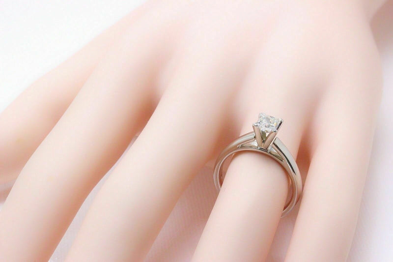 Leo Diamond Engagement Ring Princess Cut 0.71ct 14k White Gold $5,000 Retail