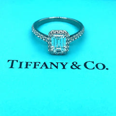 Tiffany & Co Soleste Emerald Diamond 1.01 tcw E VVS1 Engagement Ring Plat GIA